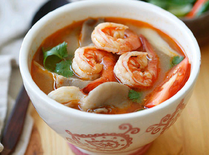 Thai-Hot-And-Sour-Shrimp-Soup-Recipe